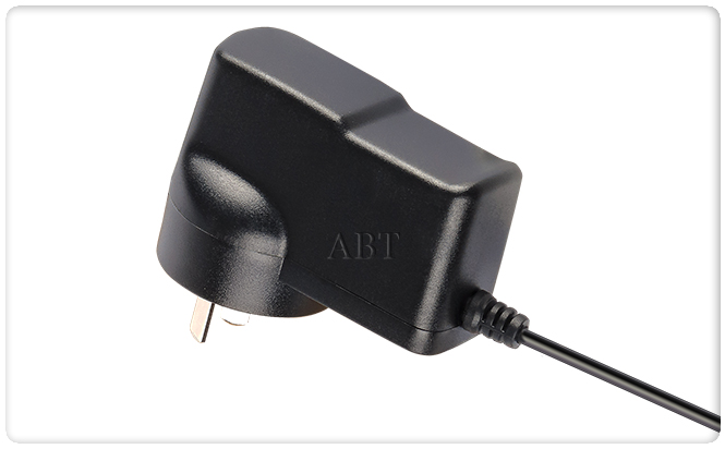 6V0.5A蓝颜gtv
适配器